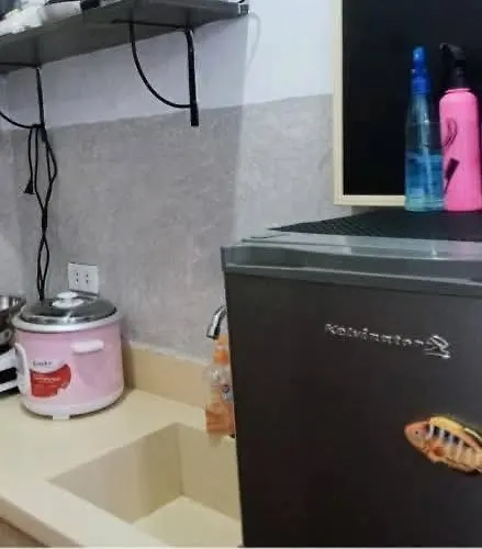 ホームステイ Bayanihan Flats *